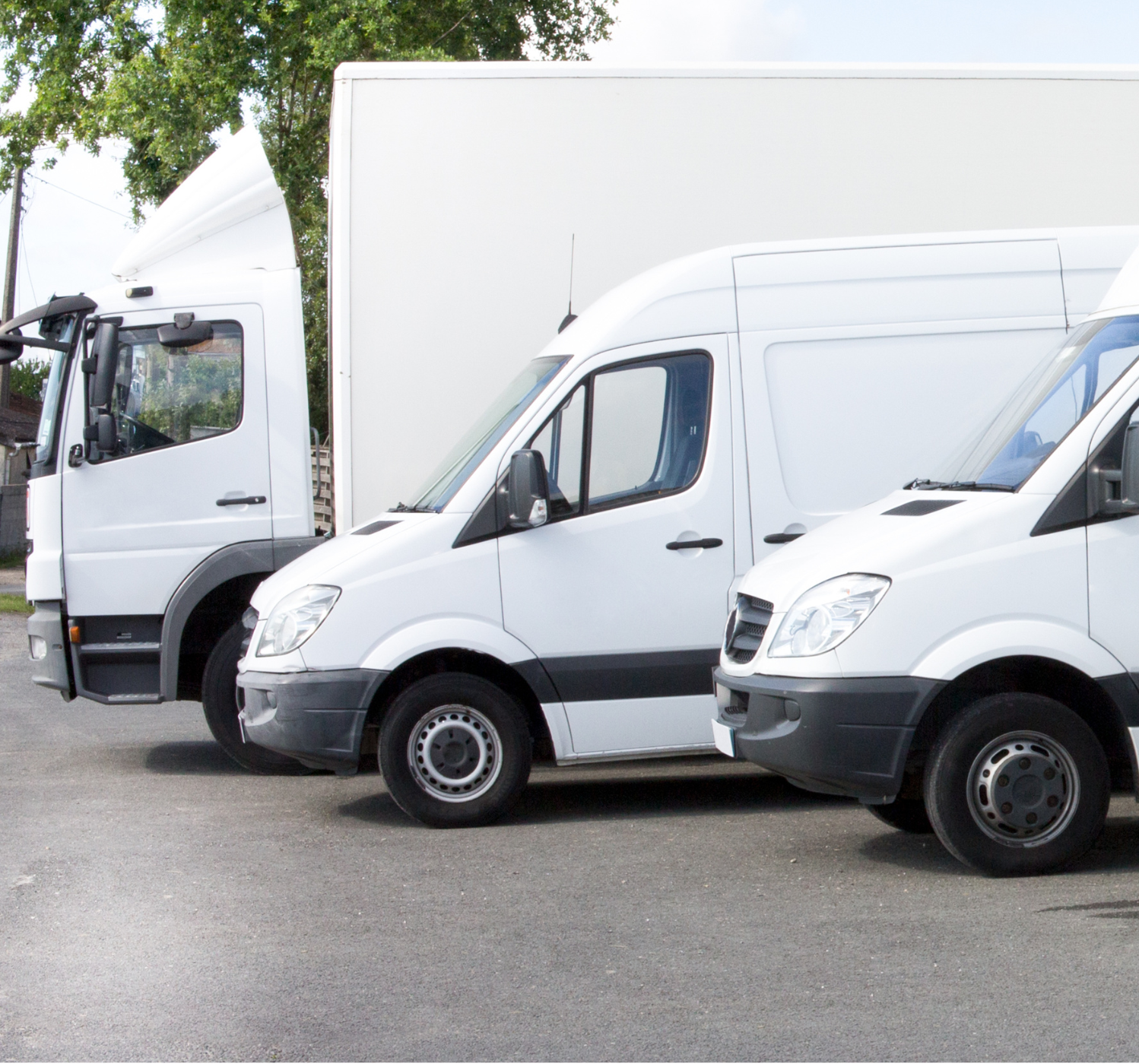 Commercial Vehicles & Trucks